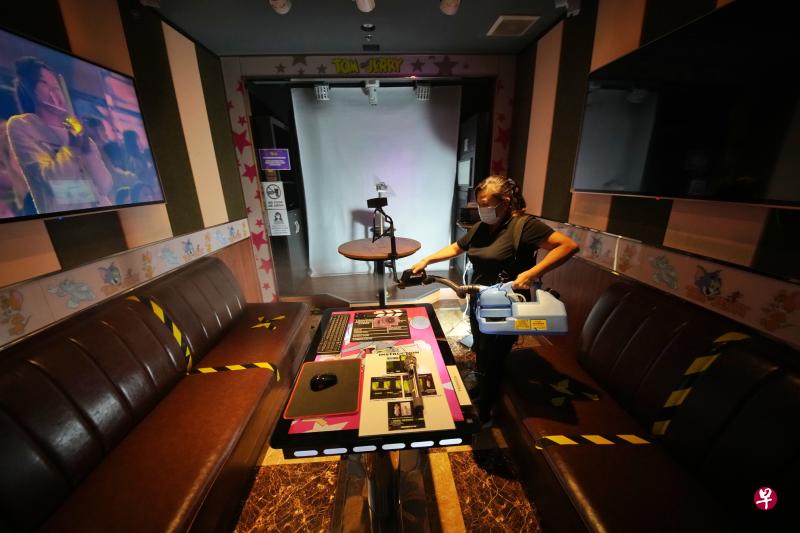 Cash Studio卡拉OK位于勿洛的分店目前转型成为录音室，并将重新作为卡拉OK营业，老板透露已有两三成的时段被预约了。（谢智扬摄）