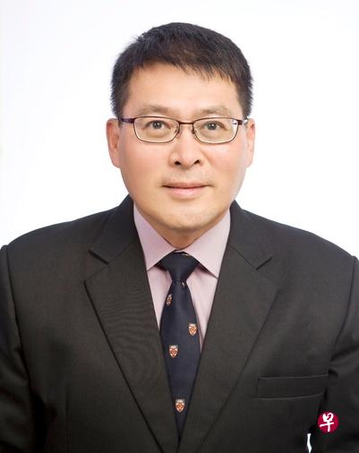 被告吴荣耀是本地一名执业30多年的刑事律师，曾因积极提供义务服务而获奖。（档案照片）