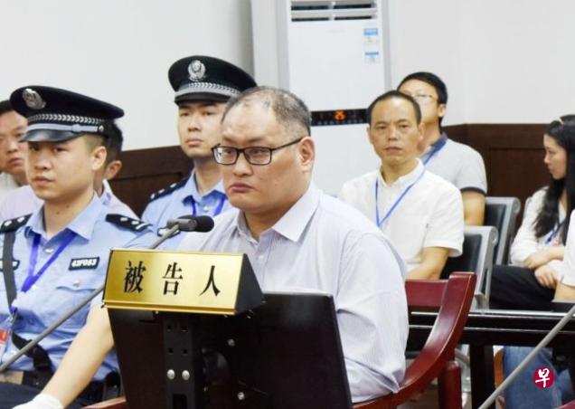 中国大陆国台办昨天宣布，五年前因“颠覆国家政权罪”在陆服刑的台湾民进党前党工李明哲将刑满出狱，“有关部门”近日将安排他返台。（互联网）