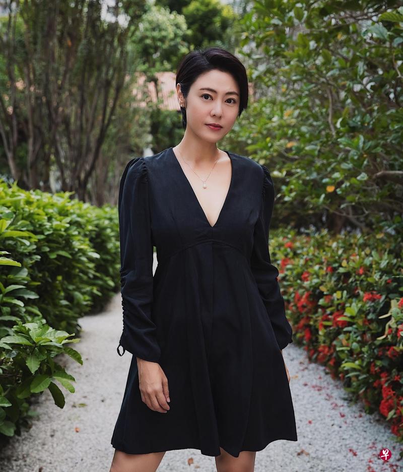 许美珍在《过江新娘》的角色突出，演技也充满戏味。（图片取自艺人社媒）