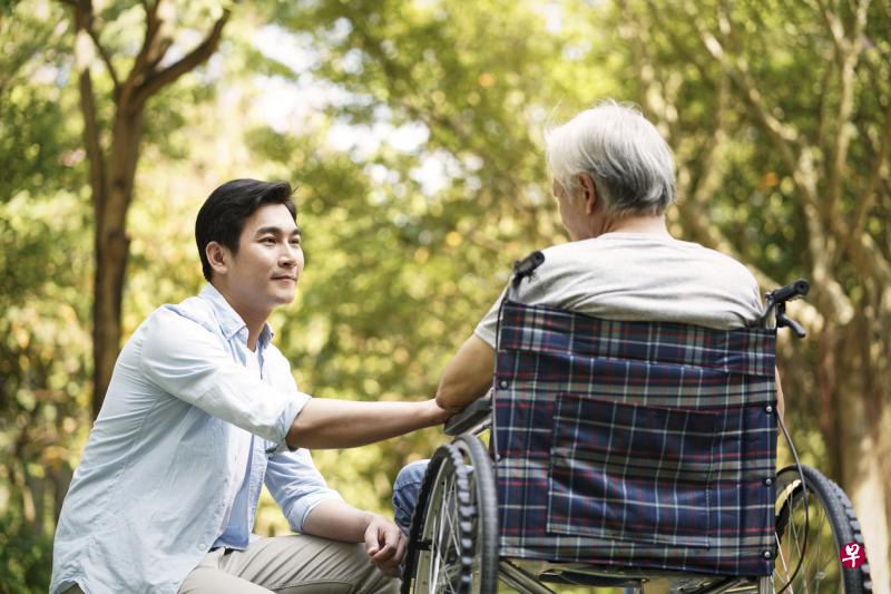正确认识失智症，有助于照护者体谅和照顾失智症患者。（iStock图片）