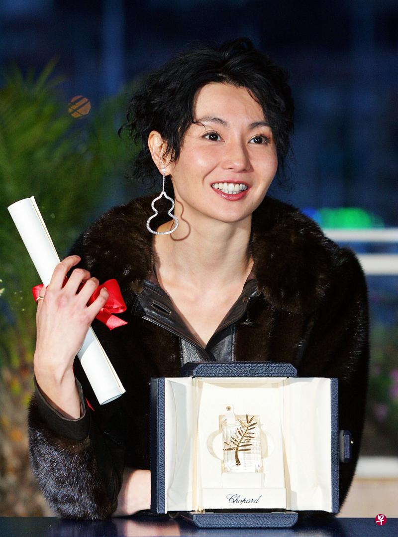 张曼玉2004年以《洁径》（Clean）成为首位华人康城影后。