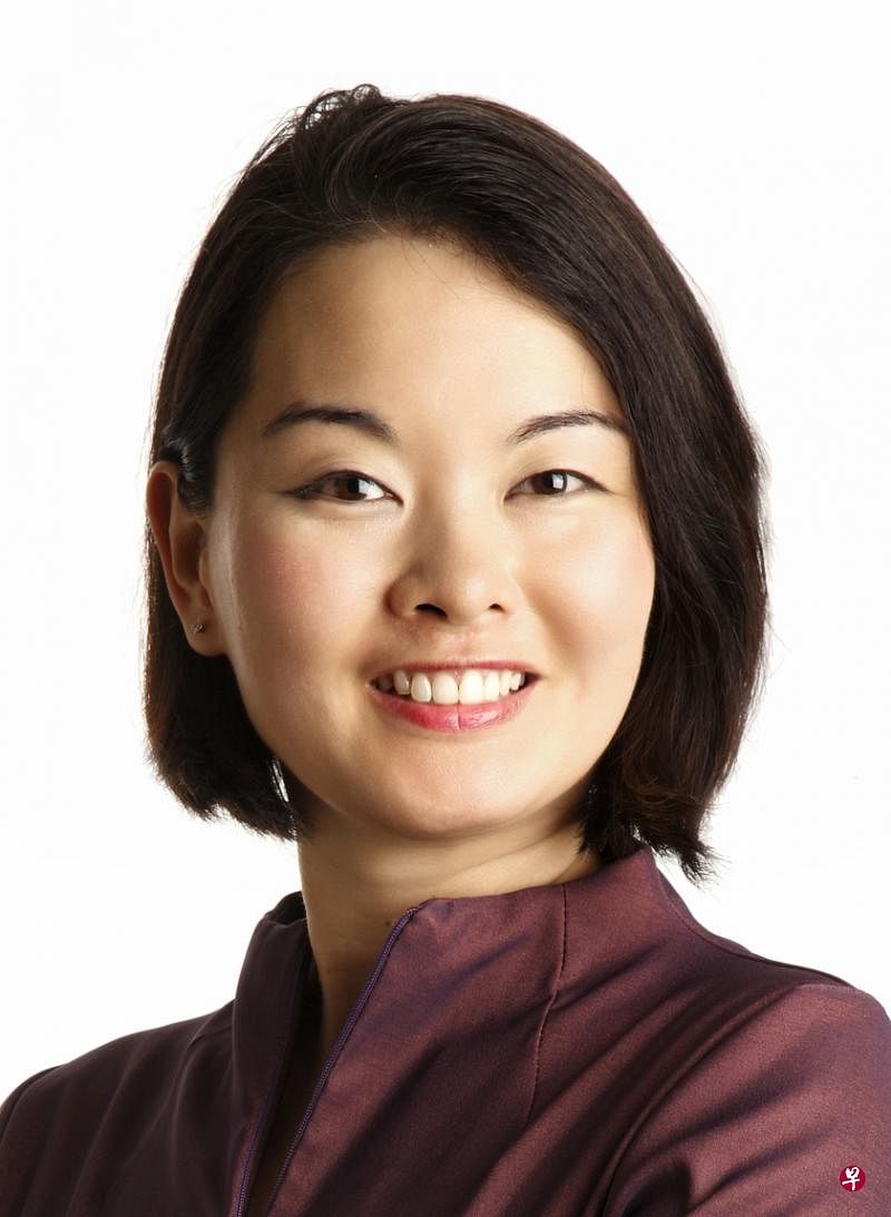 独立财务顾问许贵凤：孩子为父亲填补公积金户头，明年起可获得最高8000元的免税额。（受访者提供）