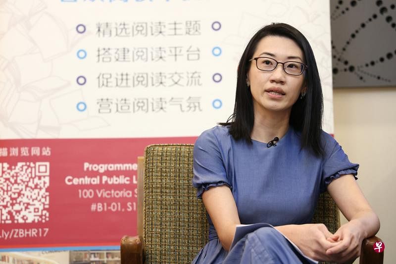 新加坡中央医院妇产科杨丽颖顾问医生主讲早报悦读@NLB的最后一场讲座，分享孕期知识。（李健玮摄）