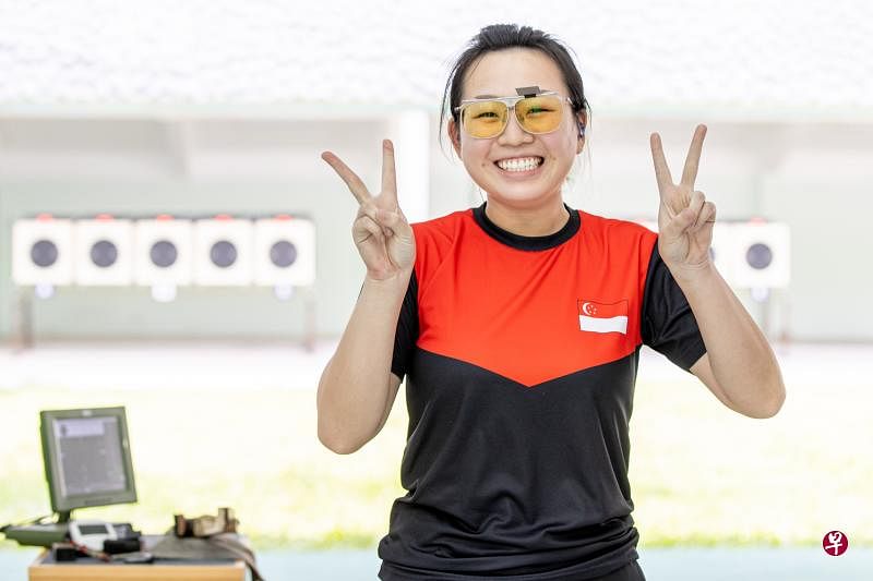 　我国射击女将郑琇鸿在国际射联世界杯韩国站赢得两枚金牌。（新加坡体育理事会档案照片）