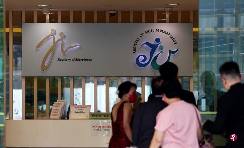 副总理兼财政部长黄循财说，许多人认为第377A节条文不只是法律问题，因为法律也被视为其他事情的指标，包括社会价值观、家庭和婚姻。（陈渊庄摄）