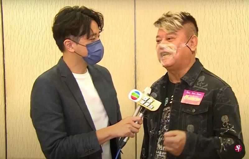 陈百祥（右）指自己向来享受人生，所以未来的工作量也不会多。（互联网）