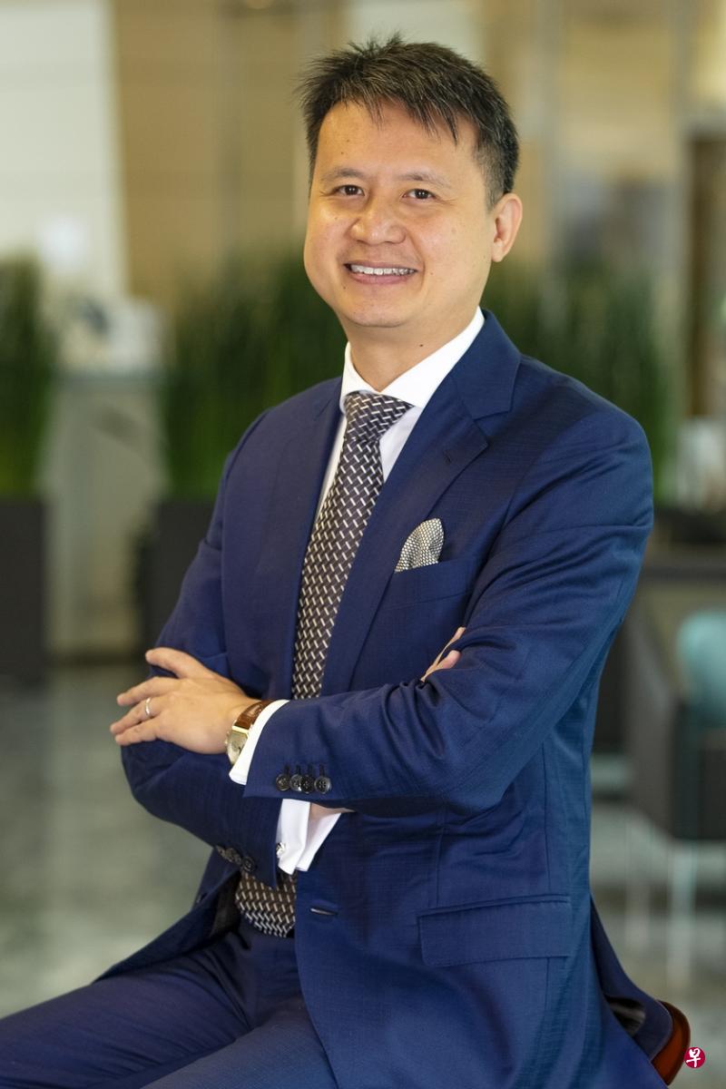 邓鸿森是第一名出任世界知识产权组织总干事的新加坡人。上任以来，他最大的满足感是把WIPO从技术性机构重塑为发展性机构，建立更包容的知识产权生态系统。（受访者提供）