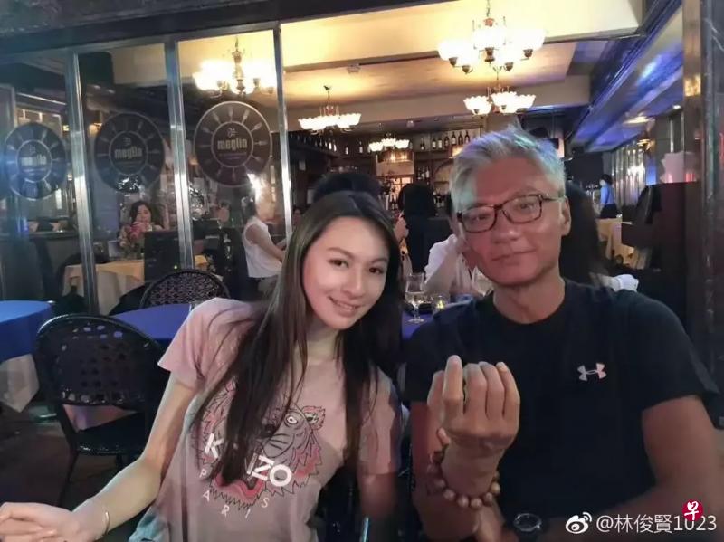 林钰洧（左）的爸爸是港星林俊贤。（互联网）