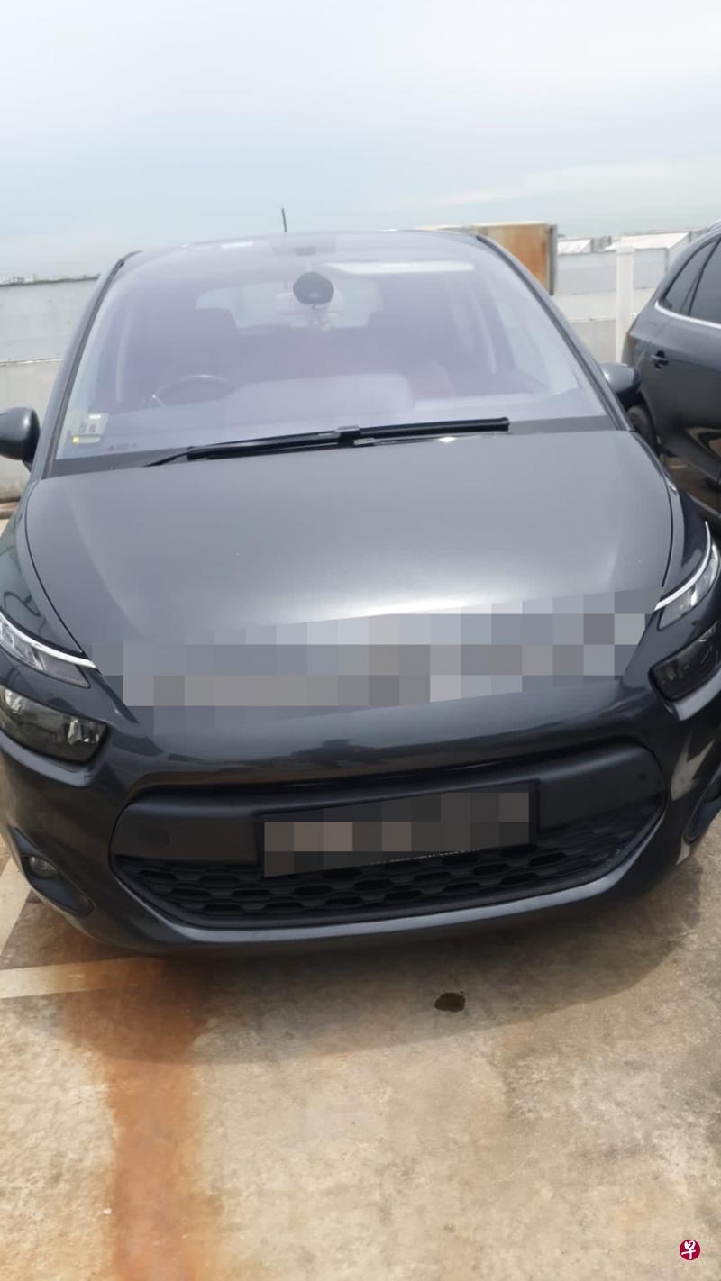 卓政成花3万元买了二手车，却因问题接踵而来，决定向《新明日报》申诉。（受访者提供）