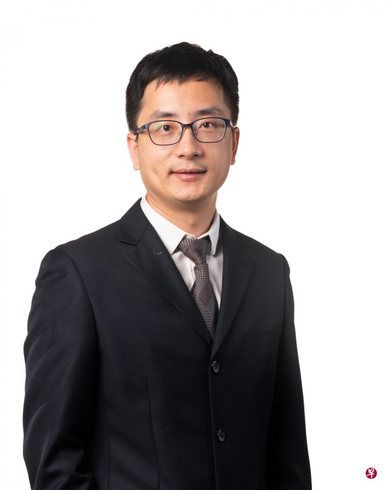 王鸣医生：负重运动有助于保持骨骼健康，如快步走、慢跑、舞蹈、健身等。（受访者提供）