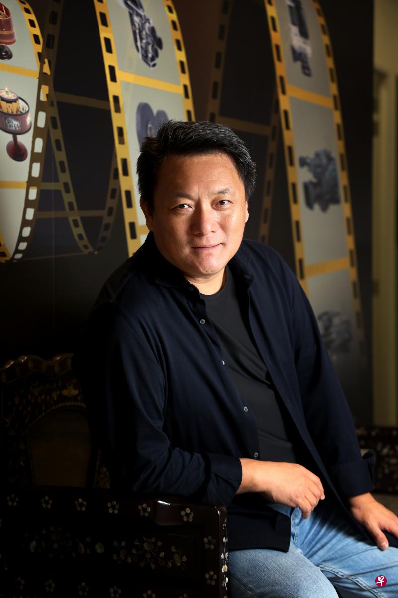 中国导演兼长信传媒集团总裁郭靖宇指出，短视频和微短剧更加符合年轻人碎片化的观看习惯。（龙国雄摄）