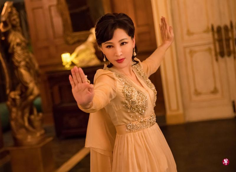 由岳丽娜领衔主演的微短剧《女神酒店》聚集了悬疑、奇幻和言情元素。（长信传媒提供）