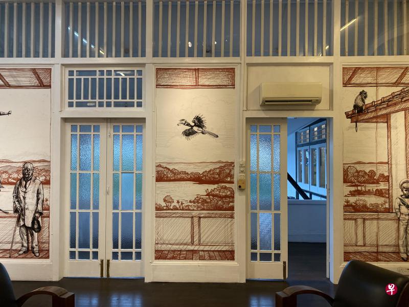 岌巴港开辟者——英国海军上将亨利·凯佩尔的肖像与犀鸟、猿猴相呼应。