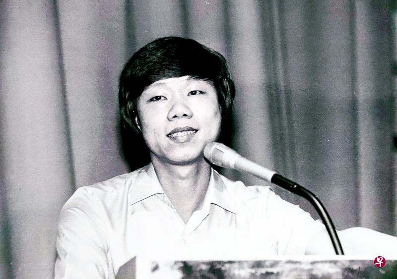 1988年7月白全成在《联合晚报》联办的第二届新谣营上主讲“新谣的特征与社会价值”强调新谣与我国本土意识不可分割。