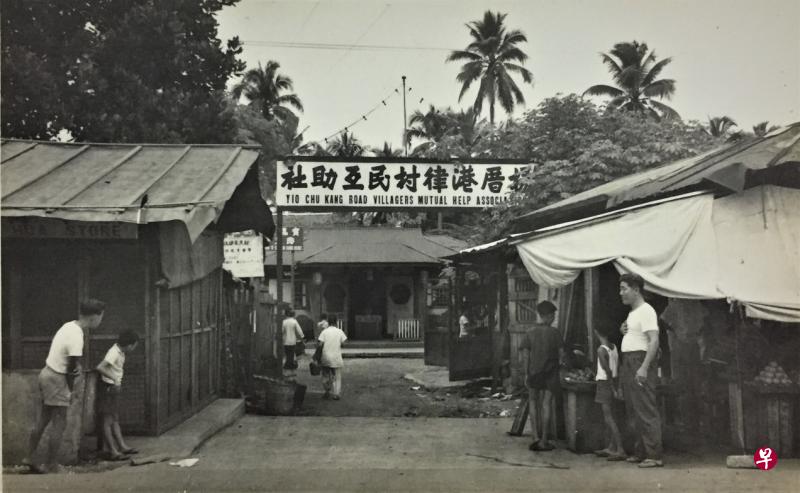 杨厝港的车间村。