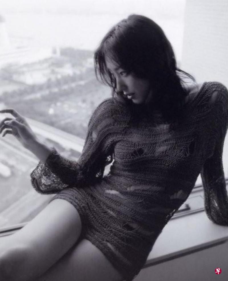 木村多江散发出性感。