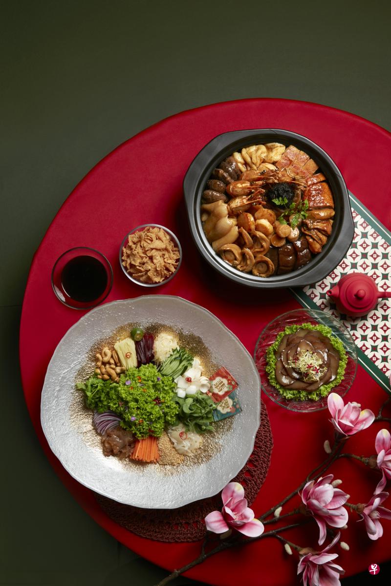 翡翠集团餐馆提供外带鱼生与盆菜，方便食客打包。