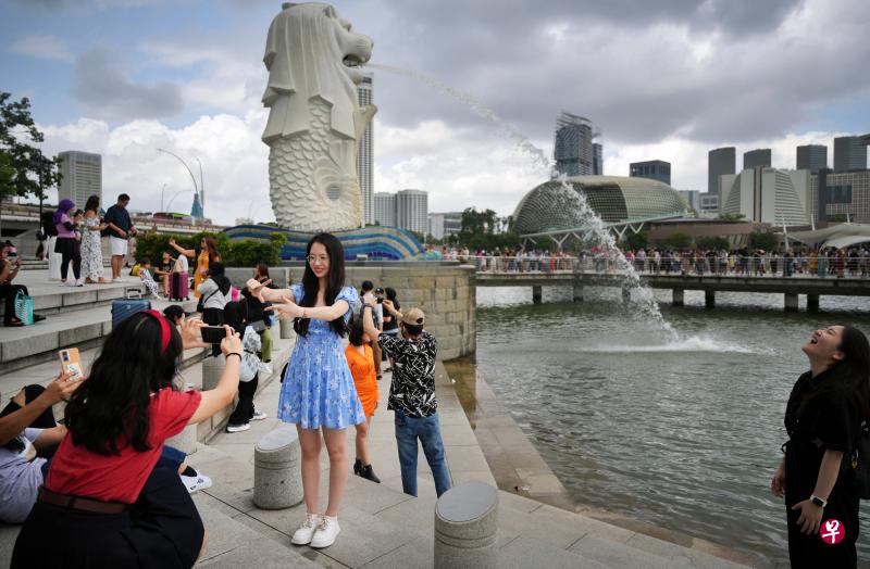 中国的重新开放是2023年新加坡旅游业复苏的关键催化剂。航空、住宿、博彩、零售、房地产和酒店等多个行业，都会受益于中国的开放。（档案照片）