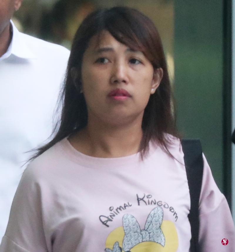 印尼籍女佣玛丝达无法哄一岁女婴入睡，一气之下竟咬伤女婴手臂，被判坐牢六个月。（海峡时报）