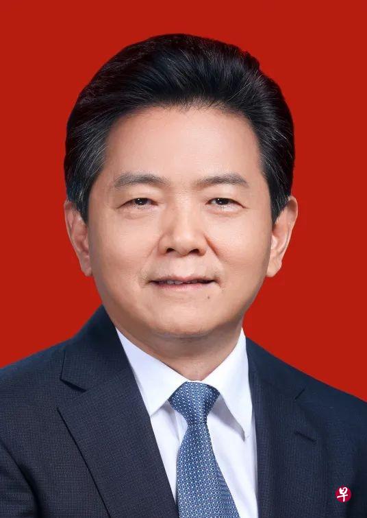 康旭平本月出任国务院研究室副主任。 （互联网）