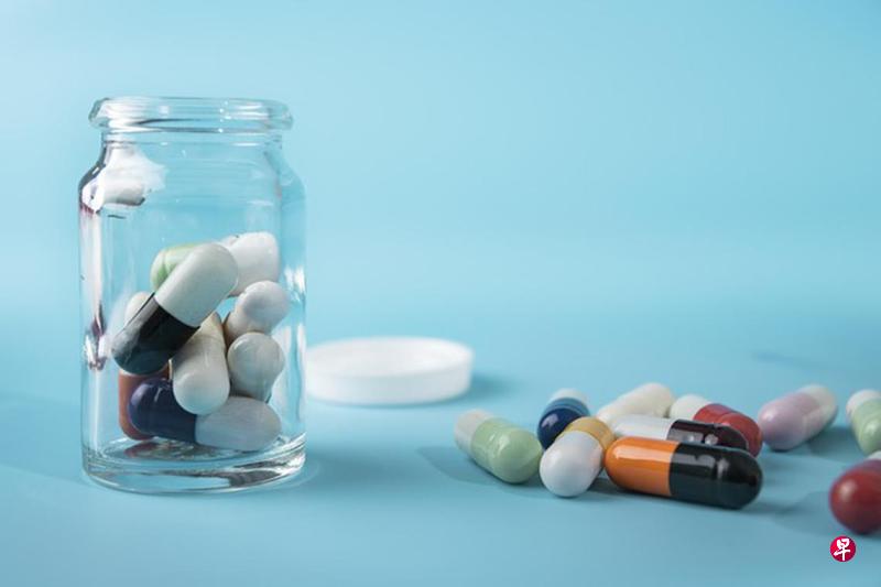medicine-6392470150.jpg?2871444
