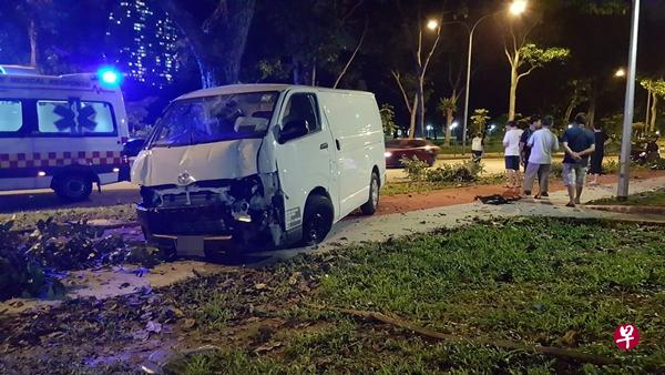 昨晚，2男子分别因酒驾而被捕。（读者提供）