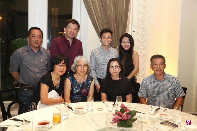 早晚全新数码配套订户，幸运赢得“中国美食之旅”一对价值$366元的门票，得以和亲人朋友品尝美食盛宴。