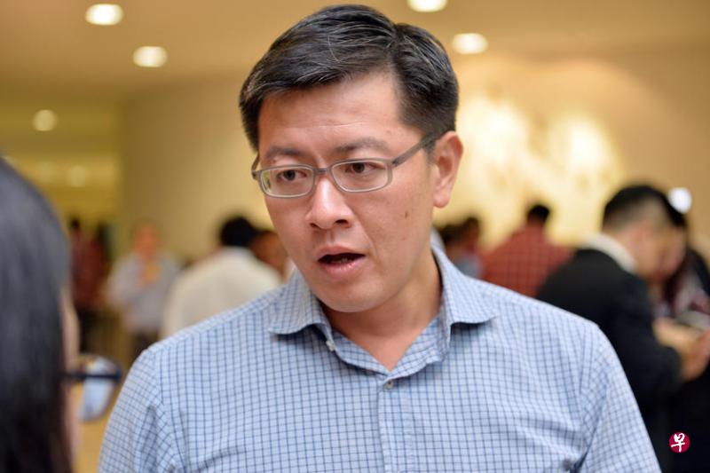 新加坡管理大学法律系副教授陈庆文。