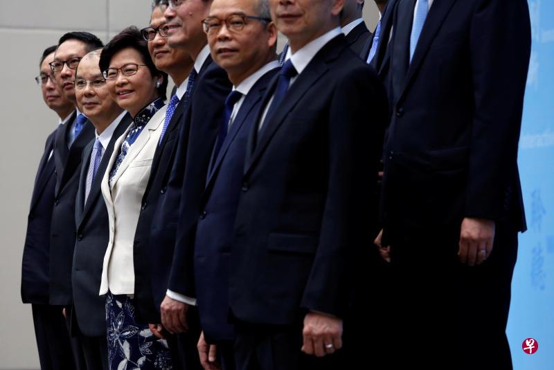 北京任命下届港府主要官员，三名现任司长留任。（路透社）