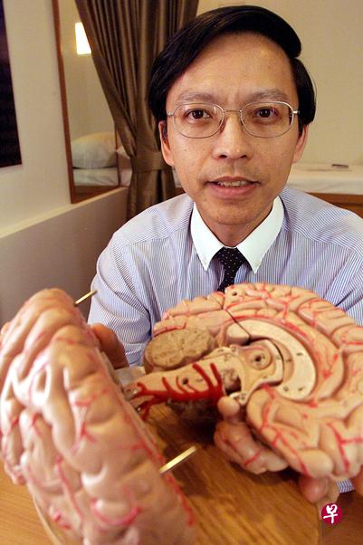 李锦耀医生