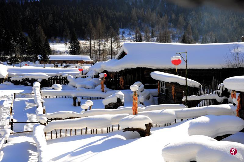 在雪乡里寻找梦幻家园。