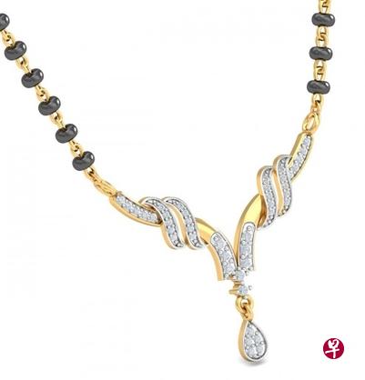 结婚当天，新娘通常佩戴用黑色珠子、黄金和珠宝制成的“holy mangalsutra”项链。（网络照）