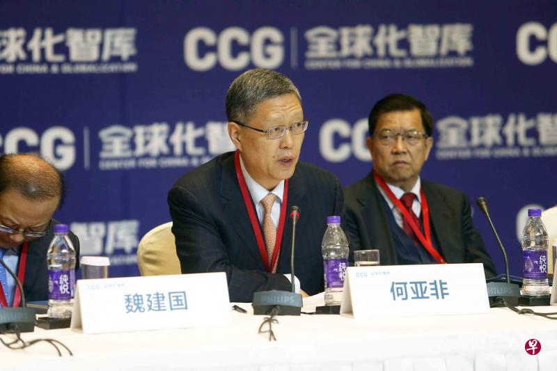 何亚非在昨天的发言中表示，一带一路和构建人类命运共同体理念等全球治理新想法，虽然已被多数人所接受，但仍有部分国家在干扰和抗拒。（网络图）