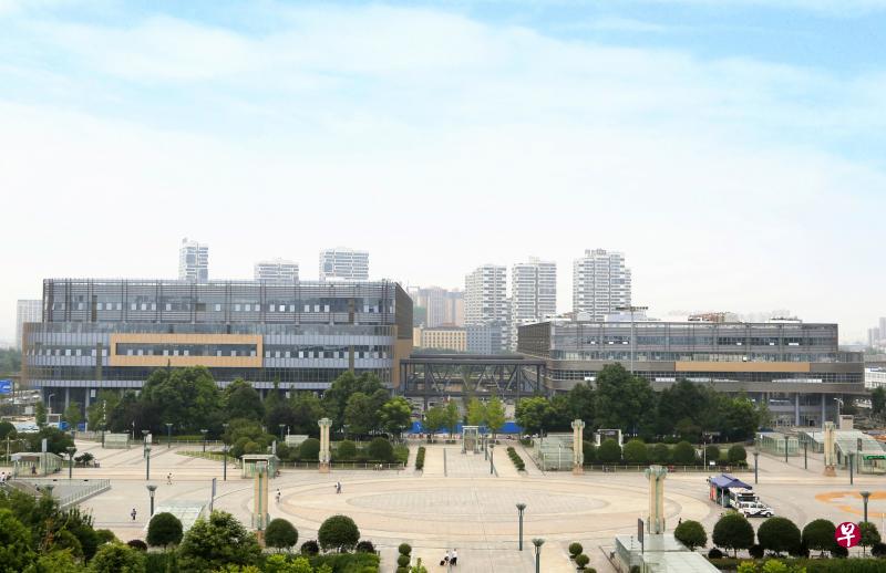 鹏瑞利置地集团在中国成都的鹏瑞利国际医疗健康中心，预计今年上半年开业。（鹏瑞利提供）