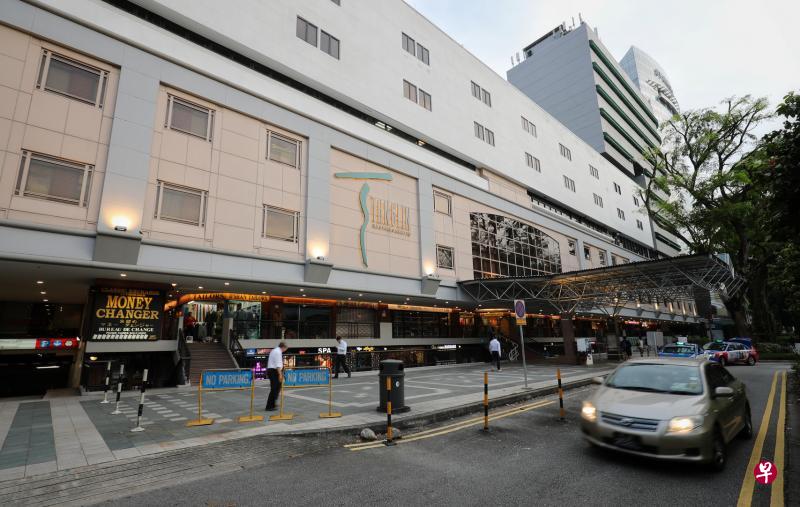 东陵购物中心最大业主千禧国敦酒店集团不参加集体出售计划，确定无法跨过八成分层面积和份额的集体出售门槛。（林泽锐摄）