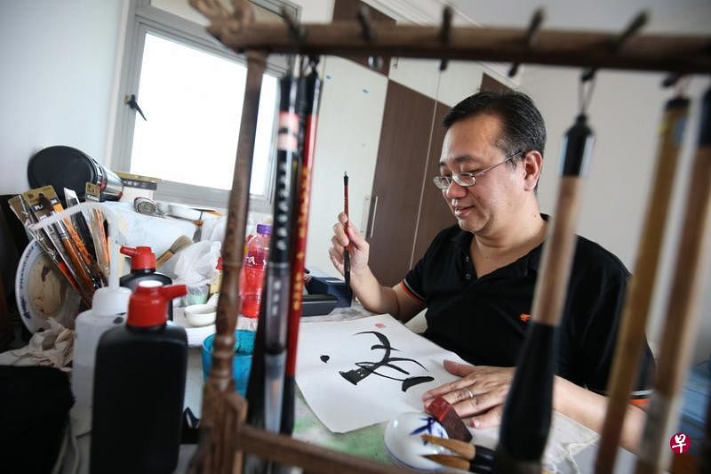视障者佘克华将举行第一个画展。（档案照）