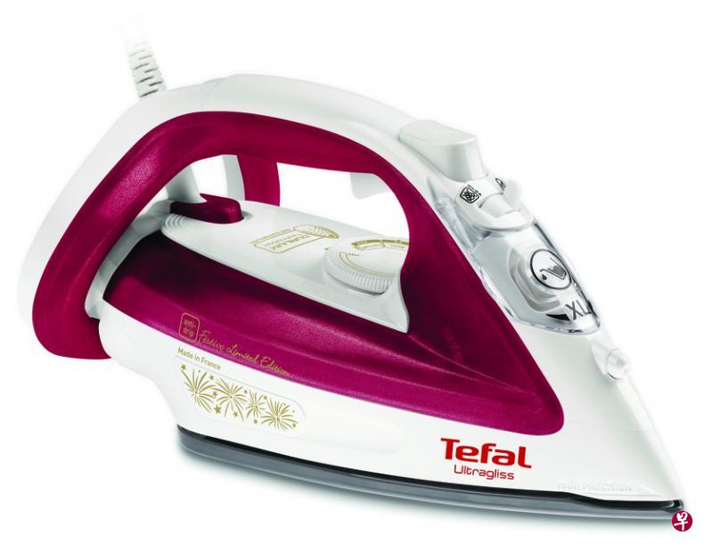 Tefal Ultragliss蒸汽熨斗。
