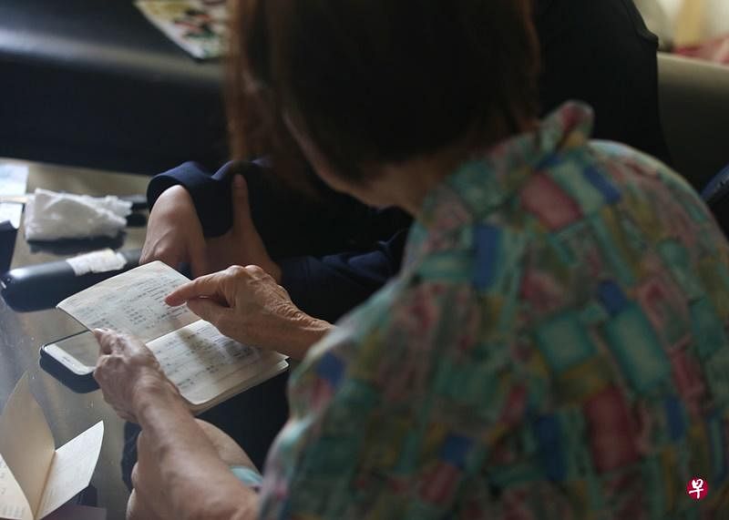 其中一受害者是81岁的退休护士，被骗38万养老金，只拿回20万。（档案照）