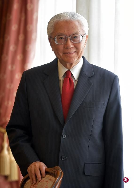前总统陈庆炎博士对获颁淡马锡勋章（一级），深感谦卑和荣幸。（海峡时报）