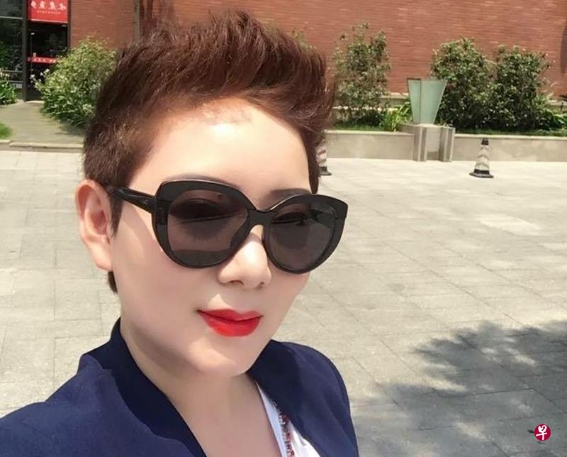许康在食阁里因并桌而发生争执，结果出手打人，被罚款2800元。（互联网）