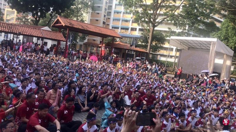 启化小学在校园里举行80周年盛会。（启化小学提供）