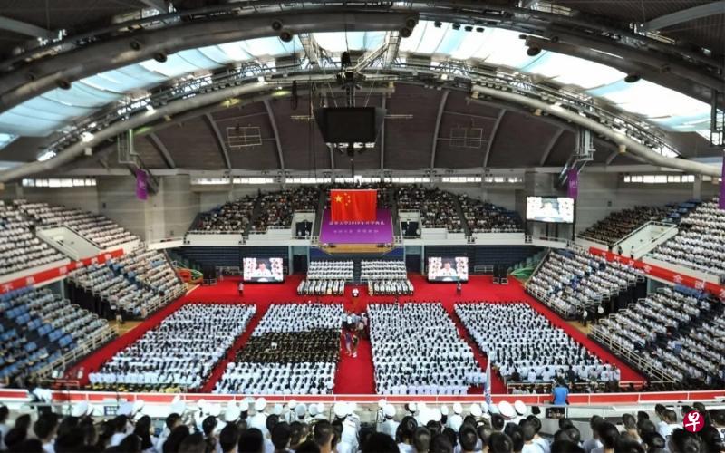 清华本科生开学典礼。（清华大学官网）