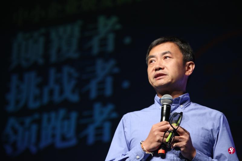 优客工场创始人兼董事长毛大庆认为，许多起步公司创办人来自同一个专业和同龄，综合能力不足。（邝启聪摄）