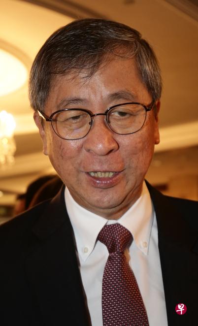 在现今数码媒体上，你不知道自己阅读的信息准确与否。我认为像早报这样备受认可的媒体能向读者保证，报道内容都是经过详细查证的，所以读者能相信报道是准确的。——前内阁部长林文兴