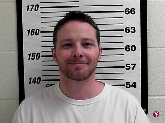 遭逮捕的美国前海军人员艾伦。（路透社）