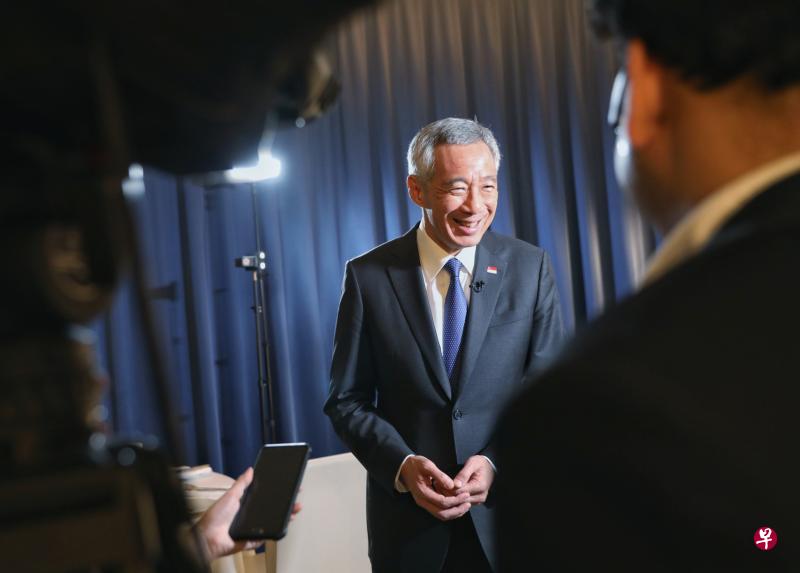 李显龙总理呼吁欧盟与亚细安趁目前的积极态势，争取达成能让双方取得共赢的战略目标。（海峡时报）
