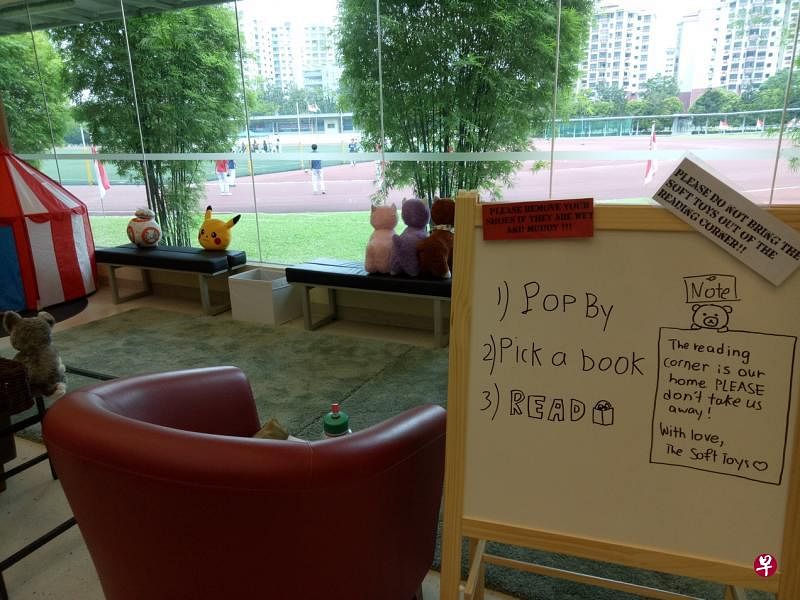 立化学思图书馆新角落是学生的避风港。（作者提供）