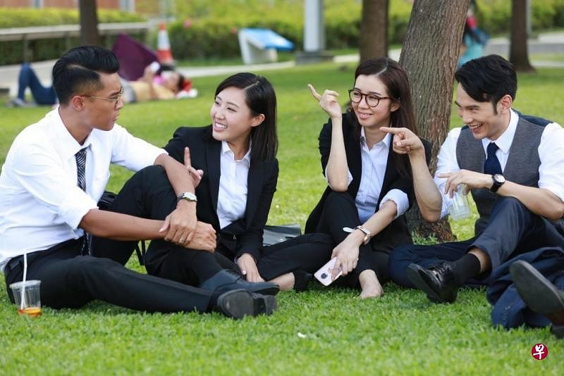 《是咁的》讲述新晋律师在职场的生存之道。