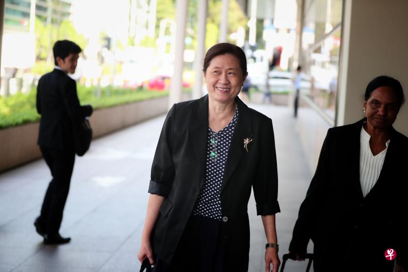 管理代理公司FMSS负责人侯文芳证实，庭上前天公开她私下批评工人党主席林瑞莲胆小无能的电话记录，其实是她录下并主动呈堂的证据。（海峡时报）
